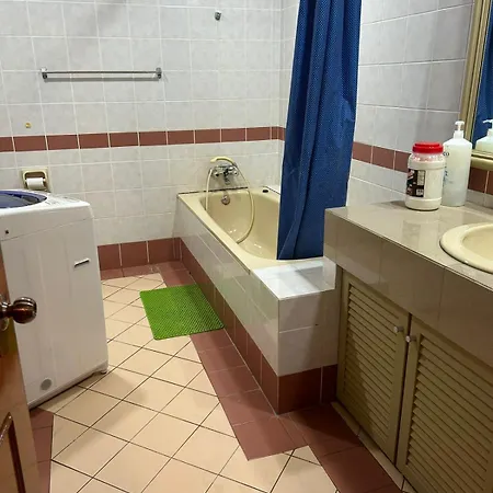 Riverbank Suites Apartment Level 9 Kuching Exterior photo
