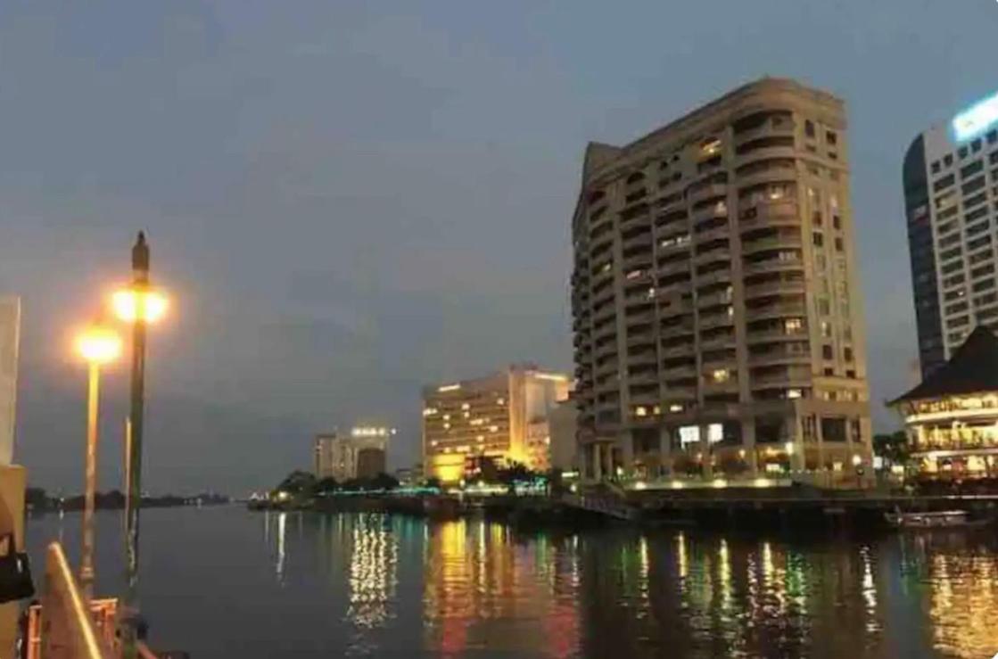 Apartment Riverbank Level 9 Kuching