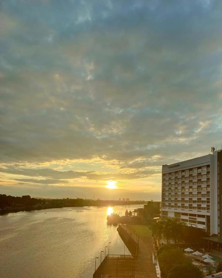 Riverbank Level 9